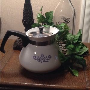 Vintage 6 cup Corning ware tea ☕️ pot